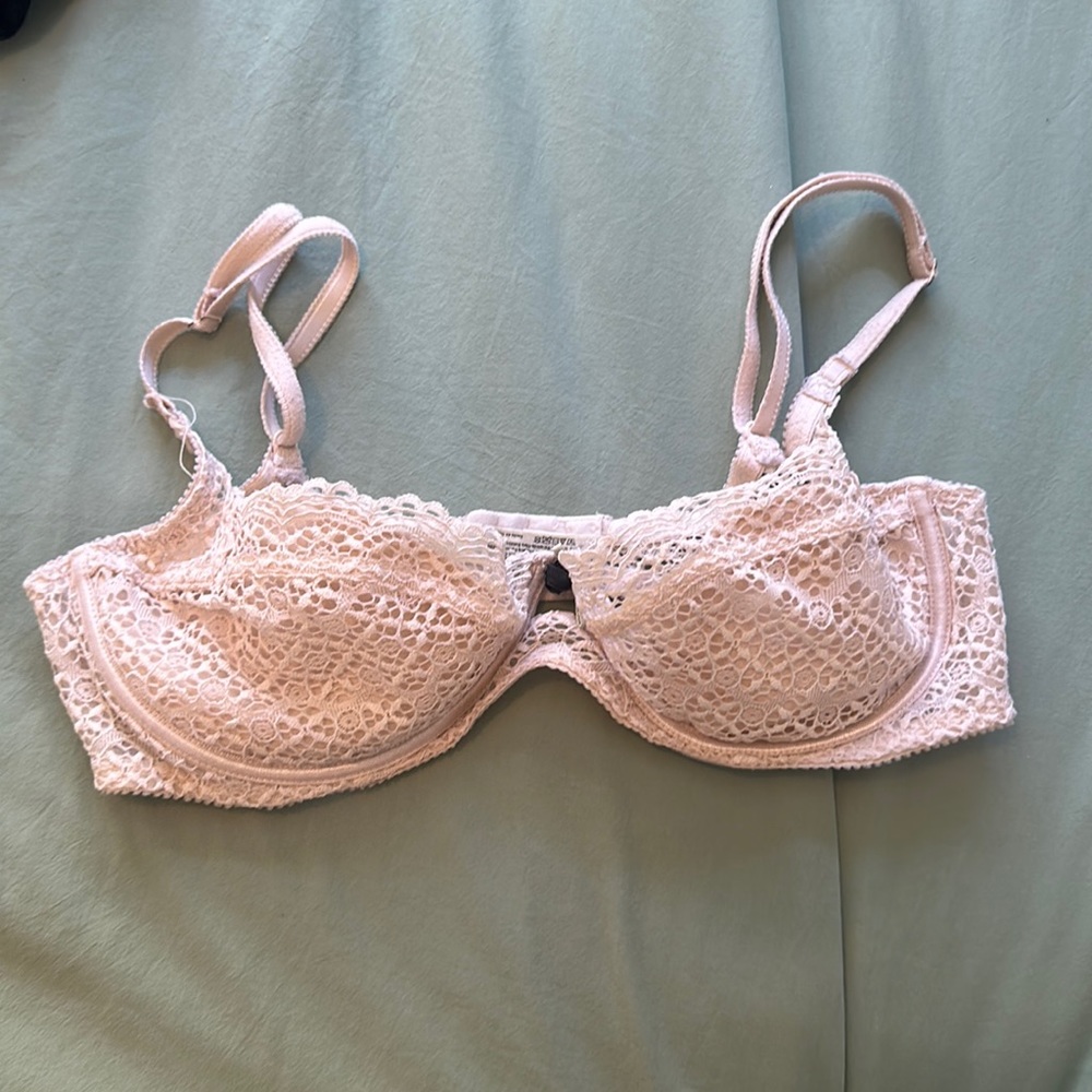 Balcony bra free people size C fits like a small B